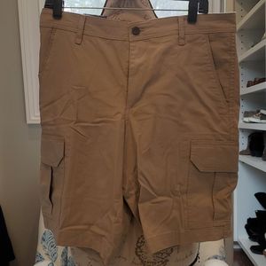 NWT Chaps Mens cargo shorts